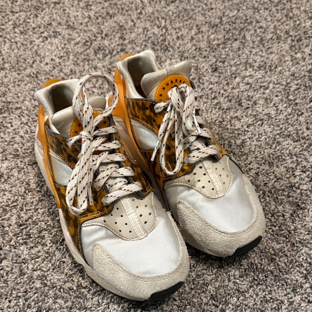 Nike Huarache Tortoise Shell Women's Sneakers Size 8.5